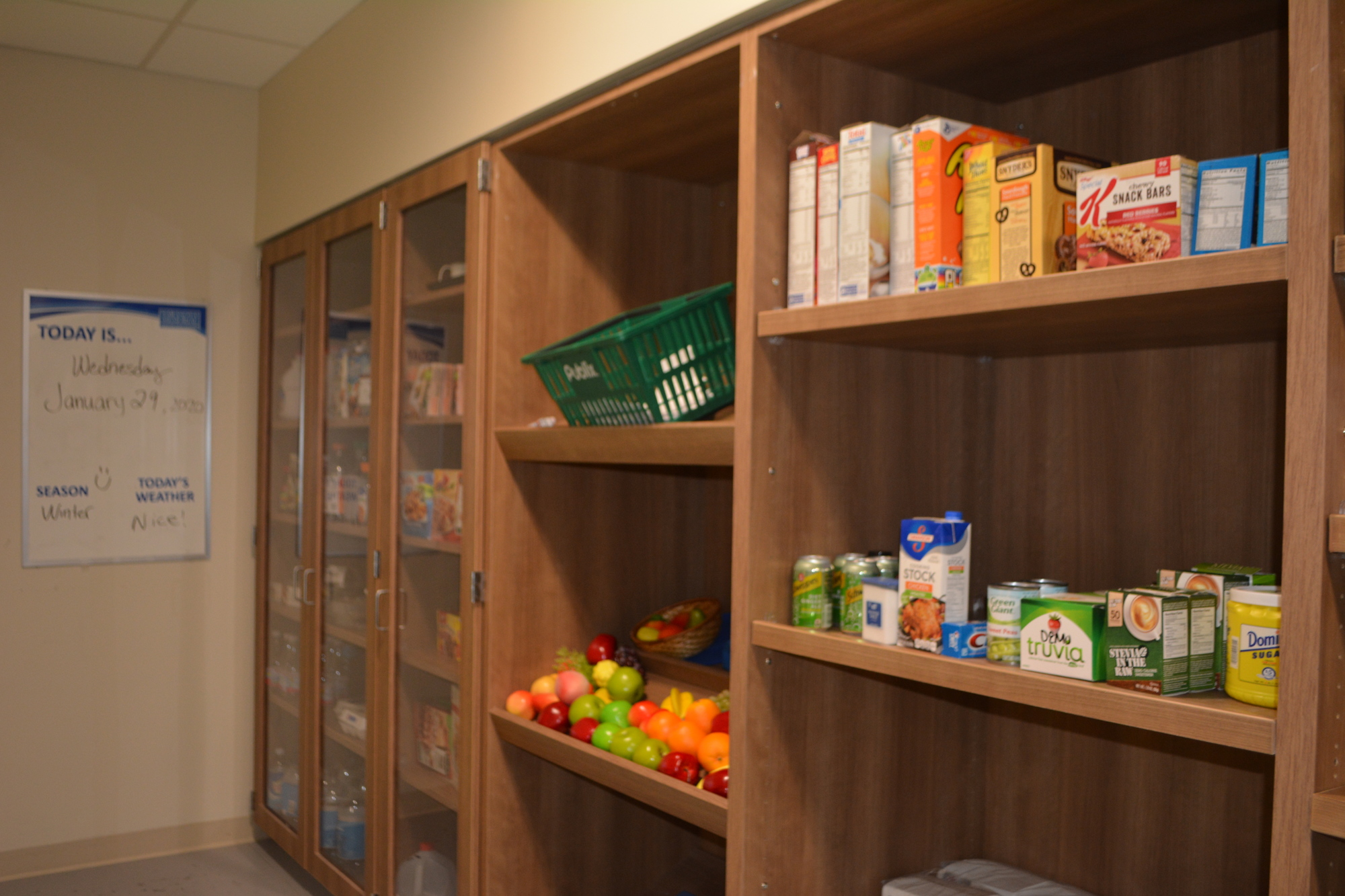The Rehabilitation Pavilion features a grocery aisle where patients can practice grabbing items from shelves with different heights. The groceries can then be used to cook in each patient's apartment's kitchen.