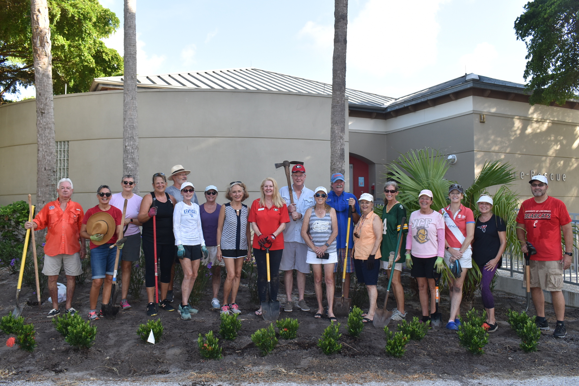 On July 31, 18 Longboat Key Garden Club volunteers showed up to get the plants in the ground at Fire Station 91.