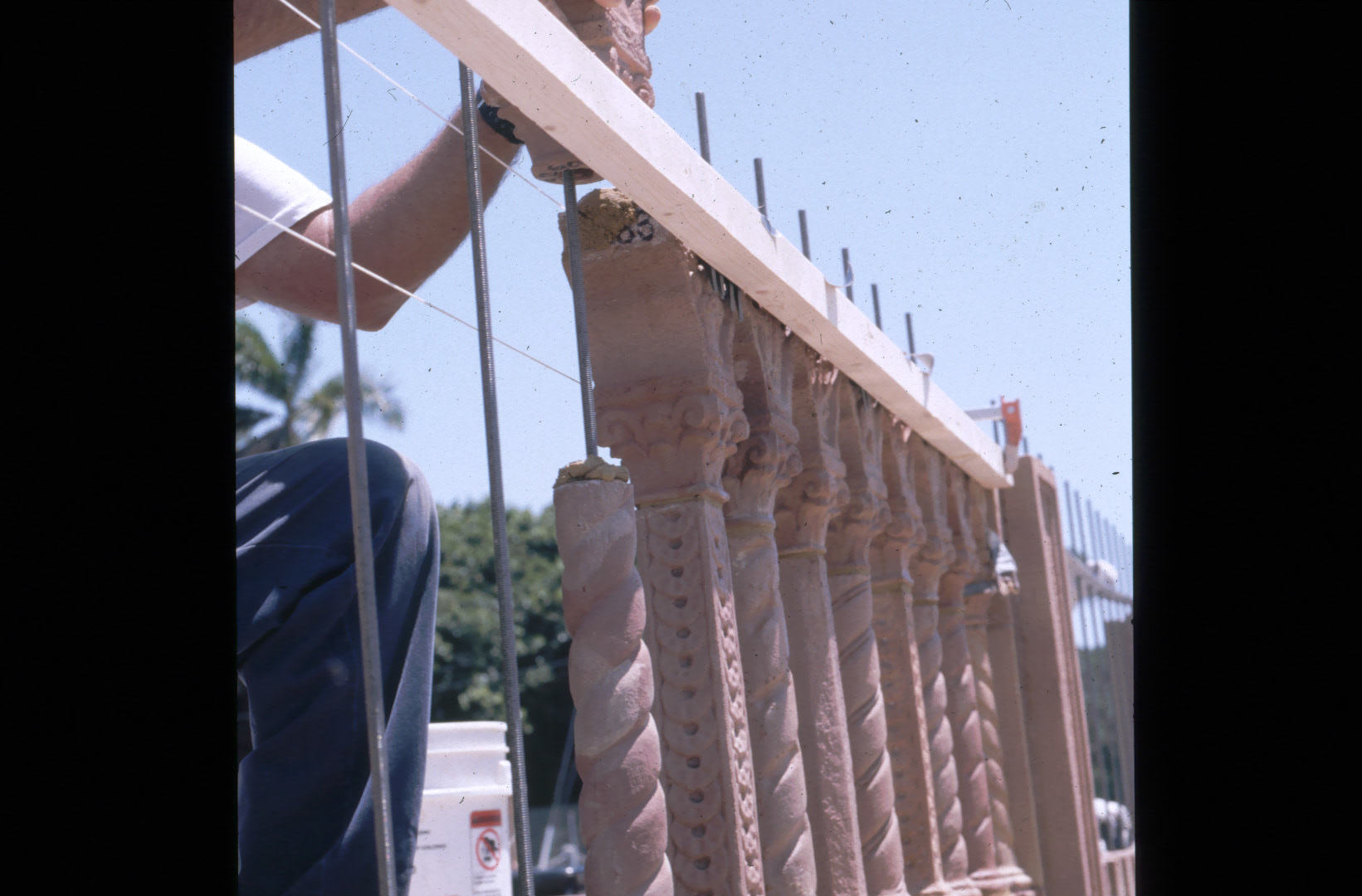 The terrace balustrade was replaced in 1992. With direct exposure to moisture from the bay, they require constant care.
