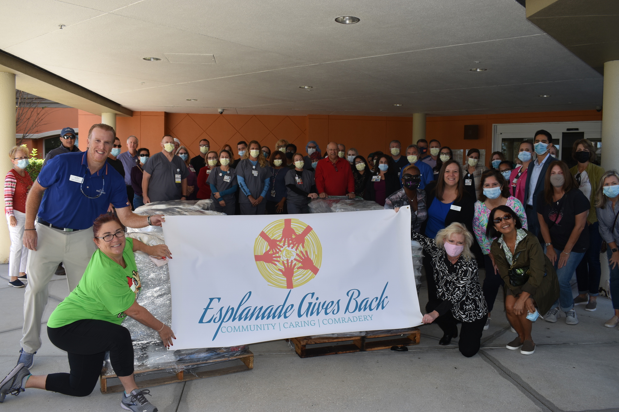 The Esplanade Gives Back program donated 1,033 lunches to the staff of Lakewood Ranch Medical Center on Nov. 30.