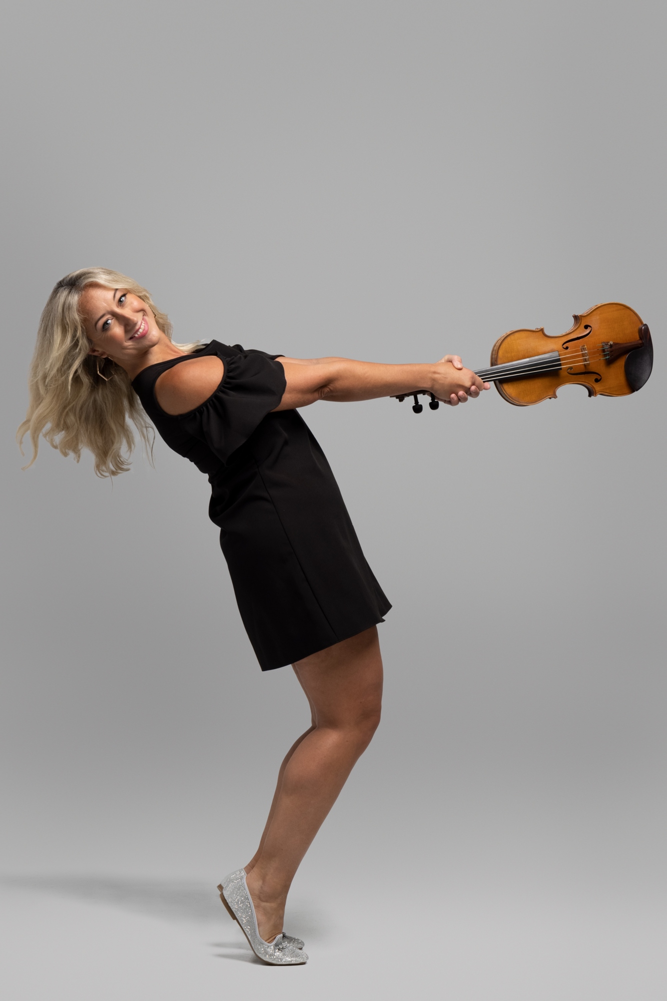 Violinist Amanda Nix is ready to take on the Beatles. (Courtesy photo: Matthew Holler)