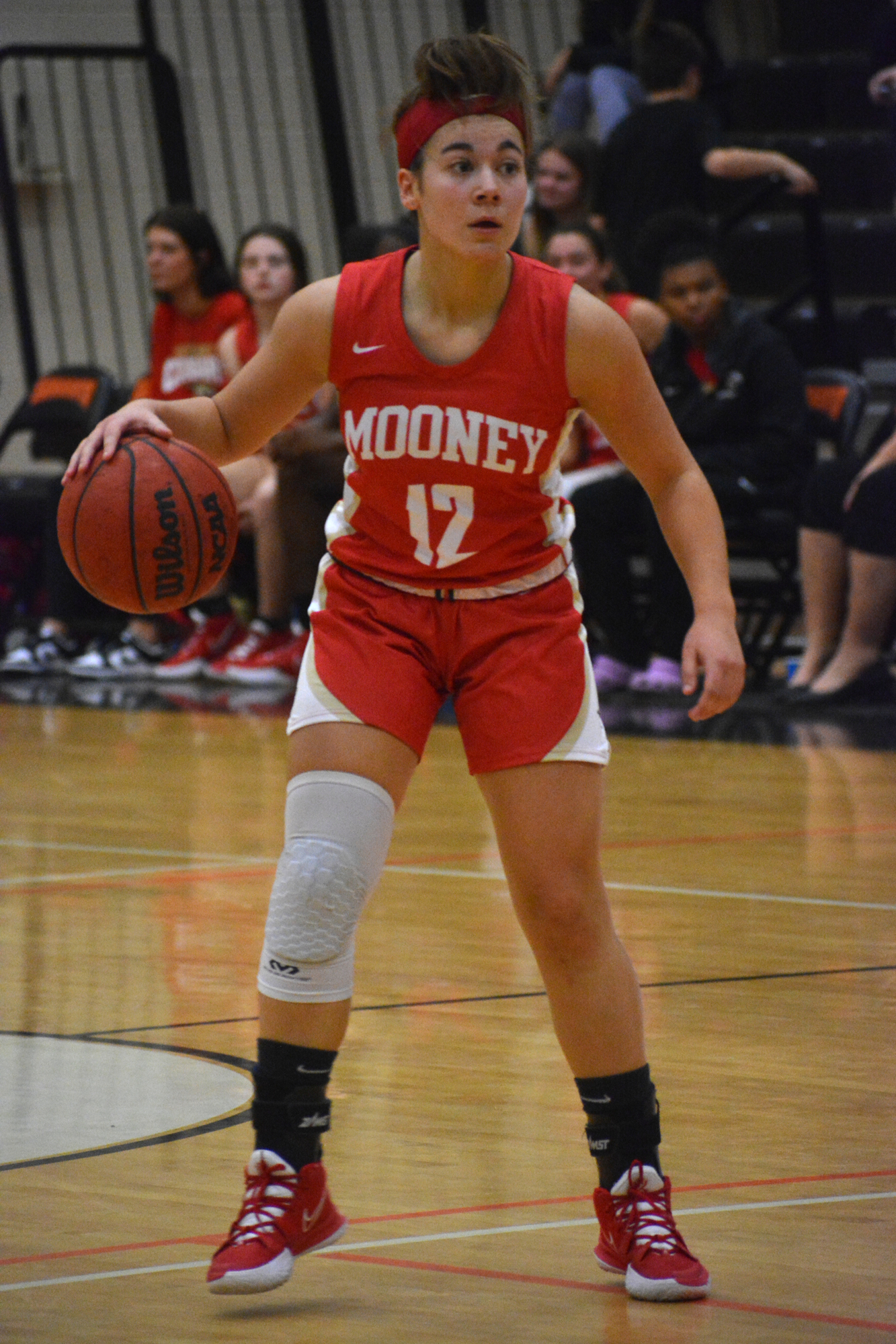 Cardinal Mooney junior Olivia Davis, who lives in Lakewood Ranch, is averaging 18.8 points per game for the state title-contending Cougars.
