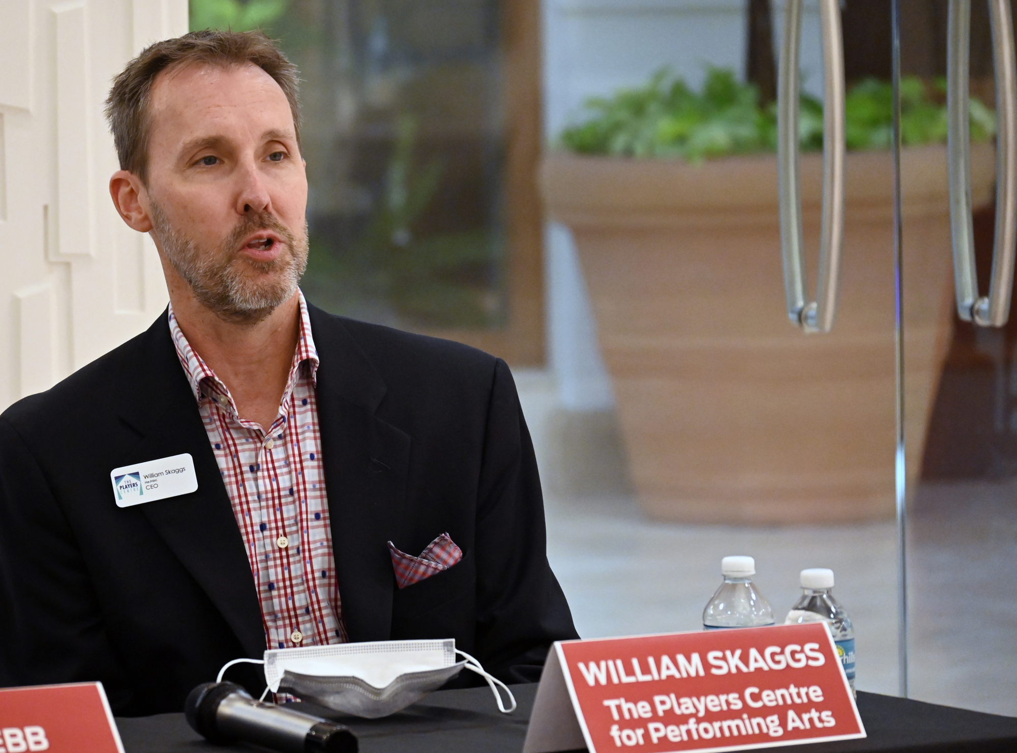 William Skaggs talked a bit about the local performance culture in Sarasota. (Photo: Spencer Fordin)