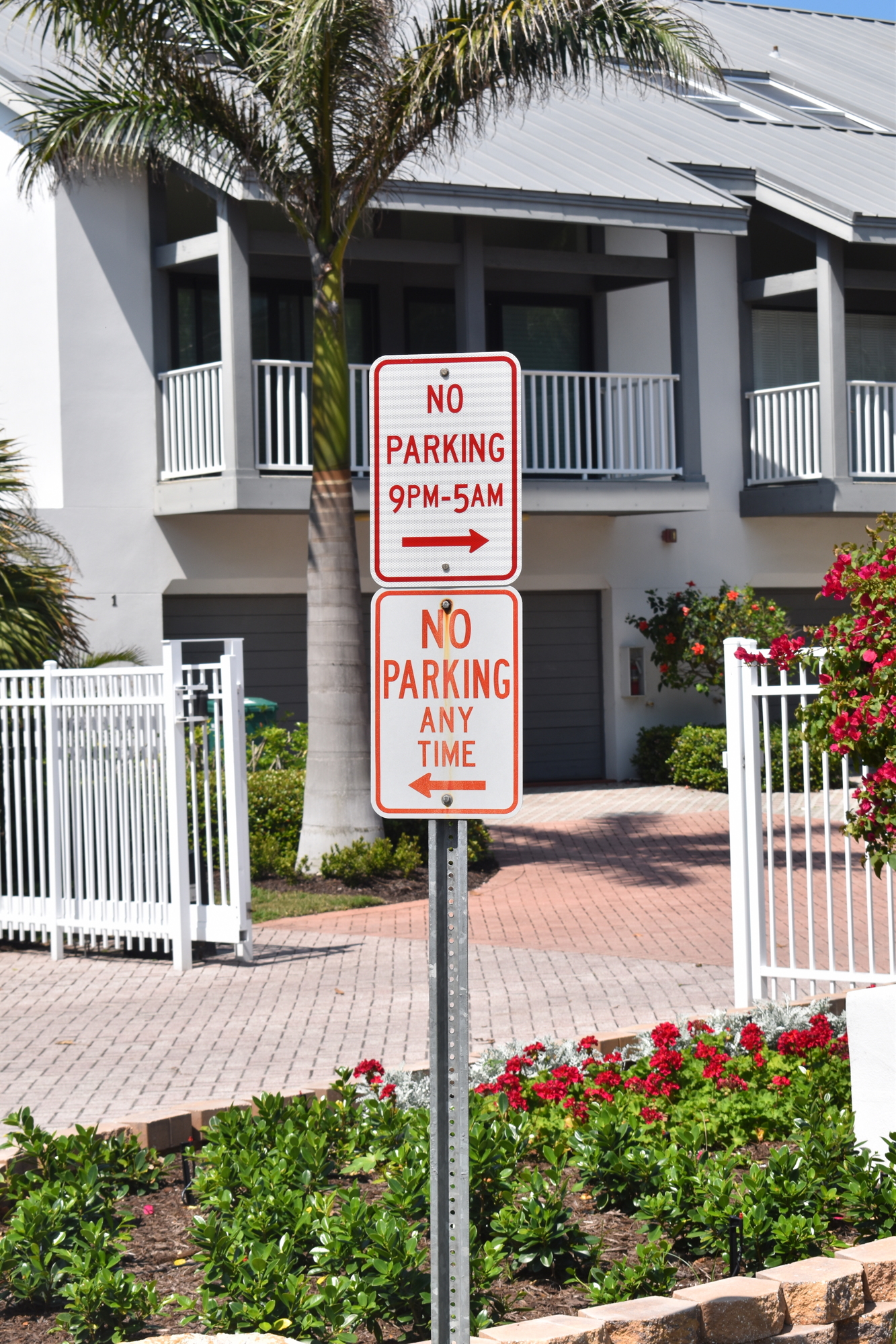 Parking along North Shore Road is tightly controlled by signs. 