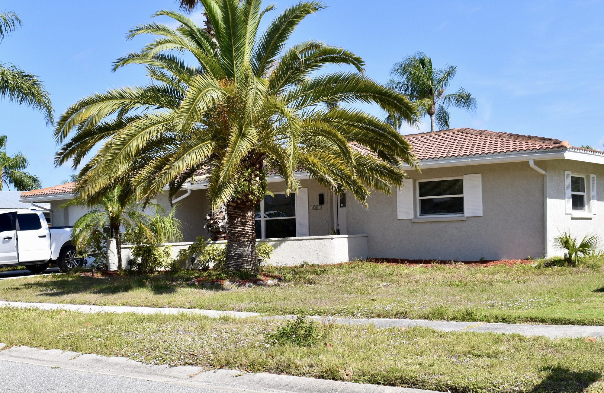 $605,000: A three-bedroom, two-bath home in Gulf Gate, built in 1966 with 1,631 square feet of living area. It sold for $420,000 in 2021