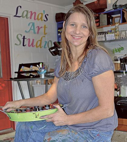 Faith inspires Oakland art teacher Lana Wilken
