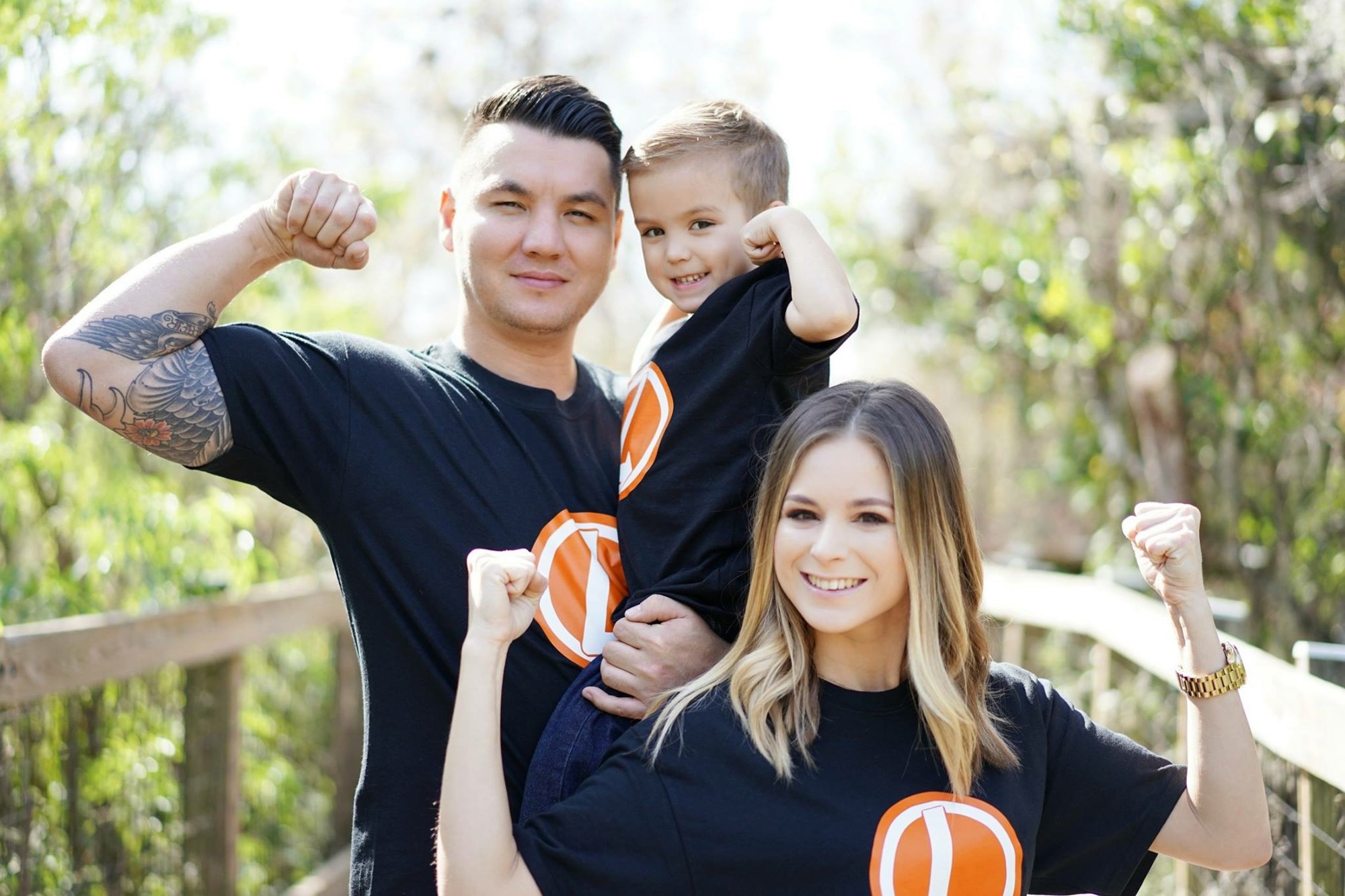 Landon Bliven and his parents, Tommy Bliven and Brittany Snipes, sport Team Landon T-shirts. Photos by Samantha Rhodes