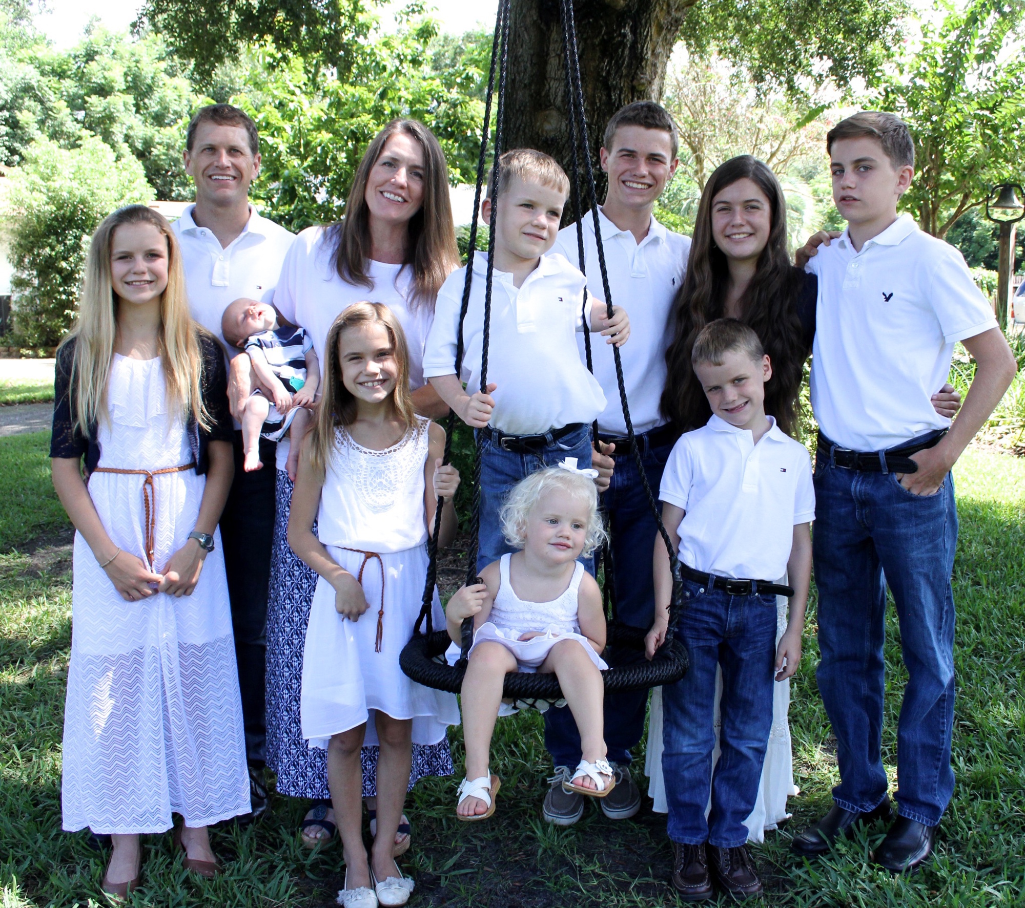 Dr. Gregory Gordon, his wife, Maggie, and their nine children, who range in age from 10 months to 19 years.