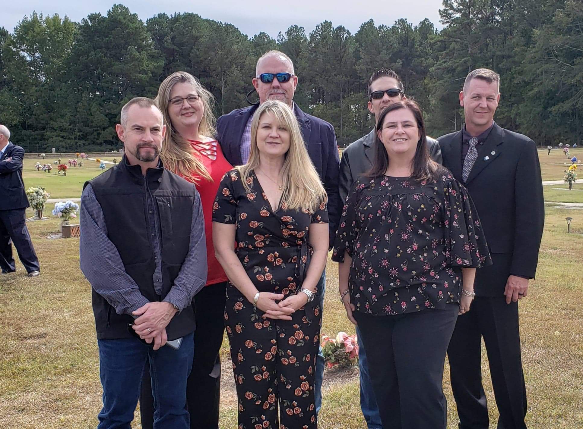 Longtime friends traveled to Georgia for Mark Allen’s funeral: front, Jay Dykes, left, Leslie Suggs Meyers, Maggie Cuddy Guard; back, Missy Von Waldner Teague, Keith Packey, Michael Holseth and Scott Nagy.