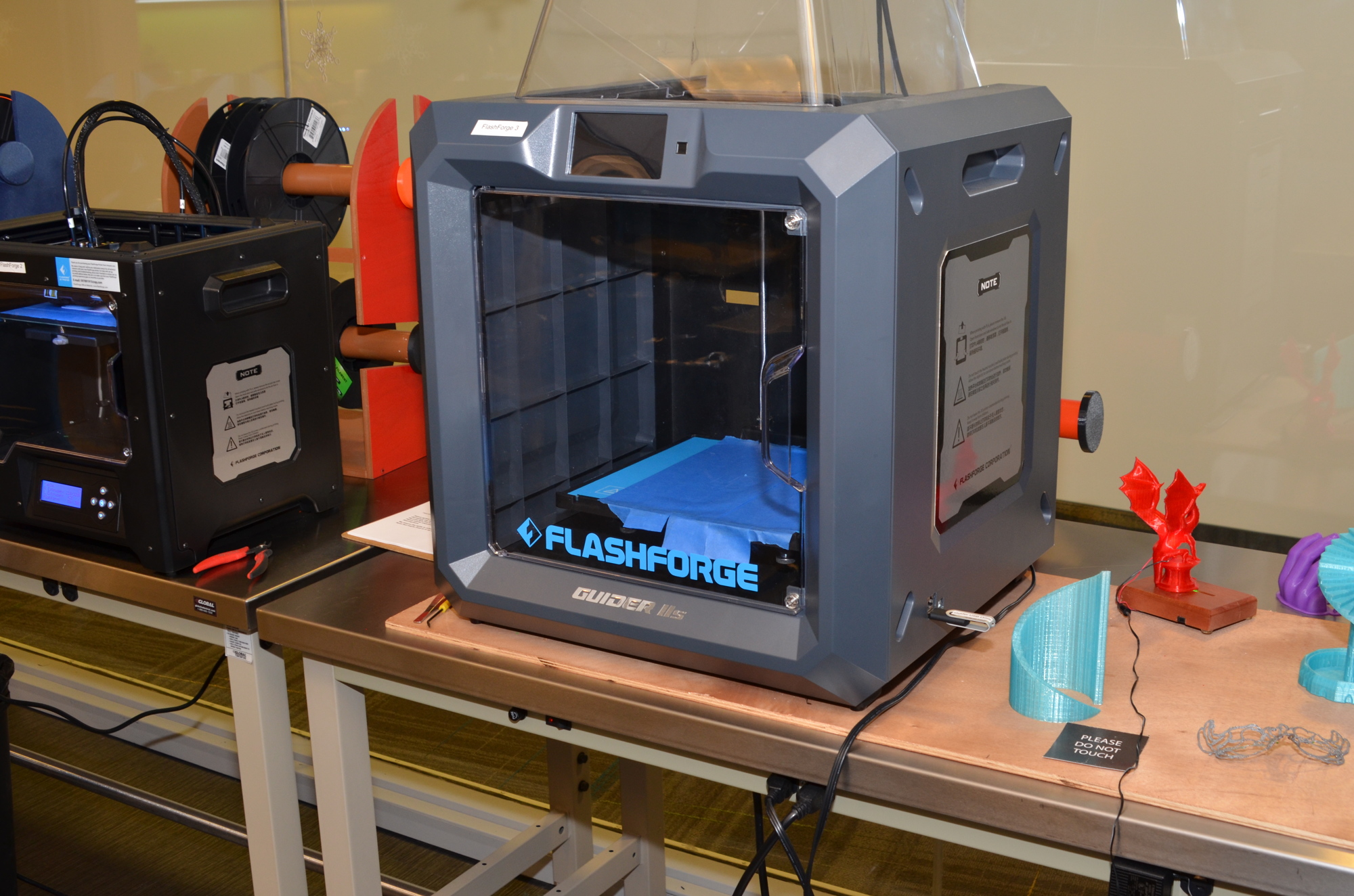 The Orlando branch has several 3D printers.