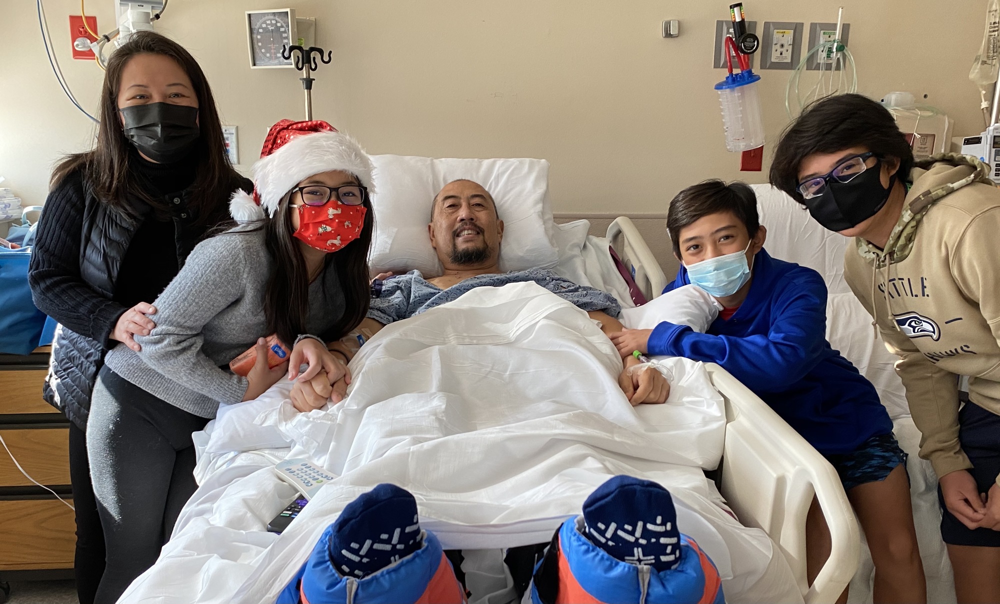 Joel Sioson, surrounded by his wife, Kimi Rapada, and children, Juliette, Rocco and Enzo, spent Thanksgiving and Christmas in the hospital.