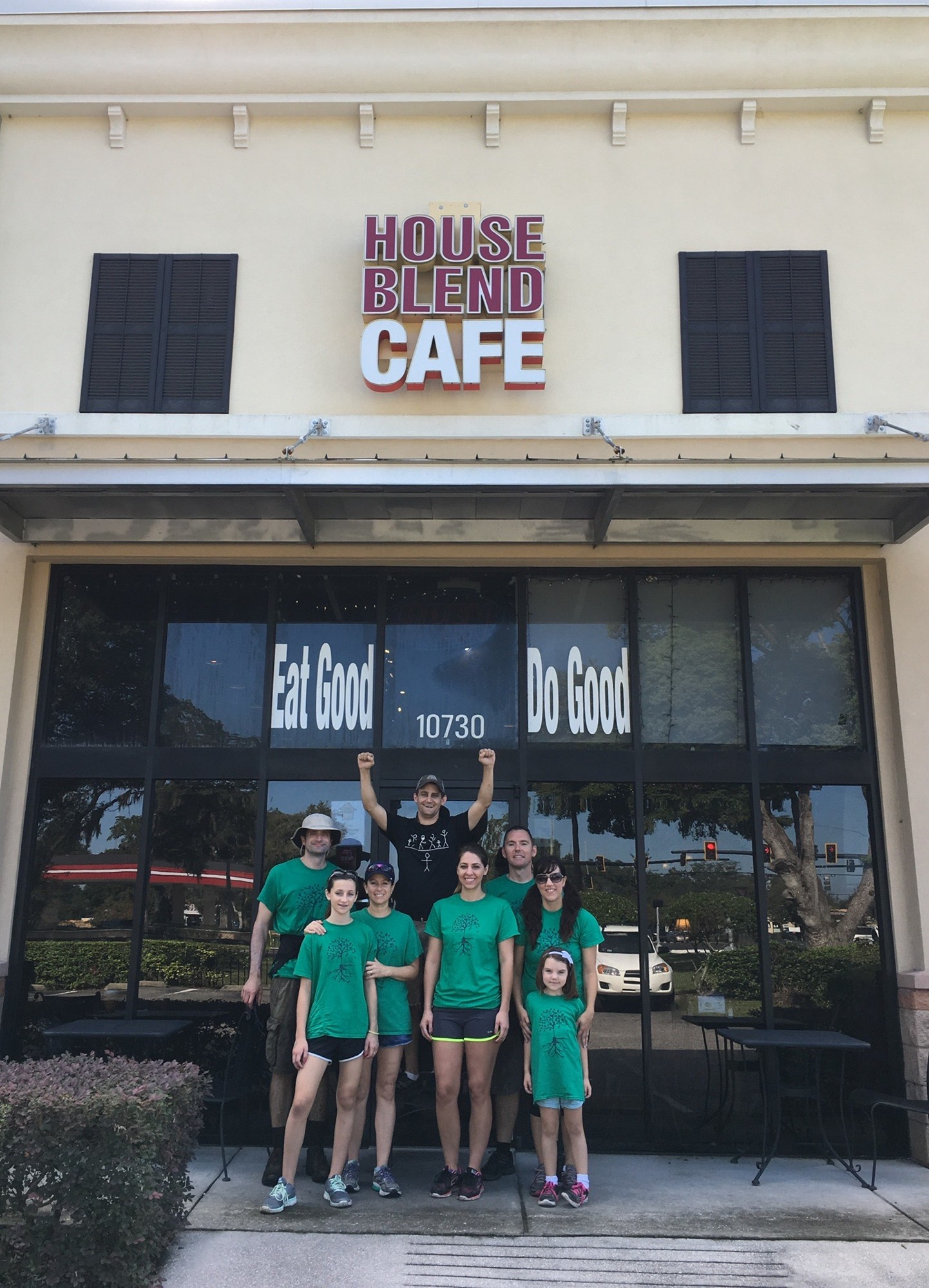 Volunteers from Mosaic Church love House Blend Café. (Courtesy photo)
