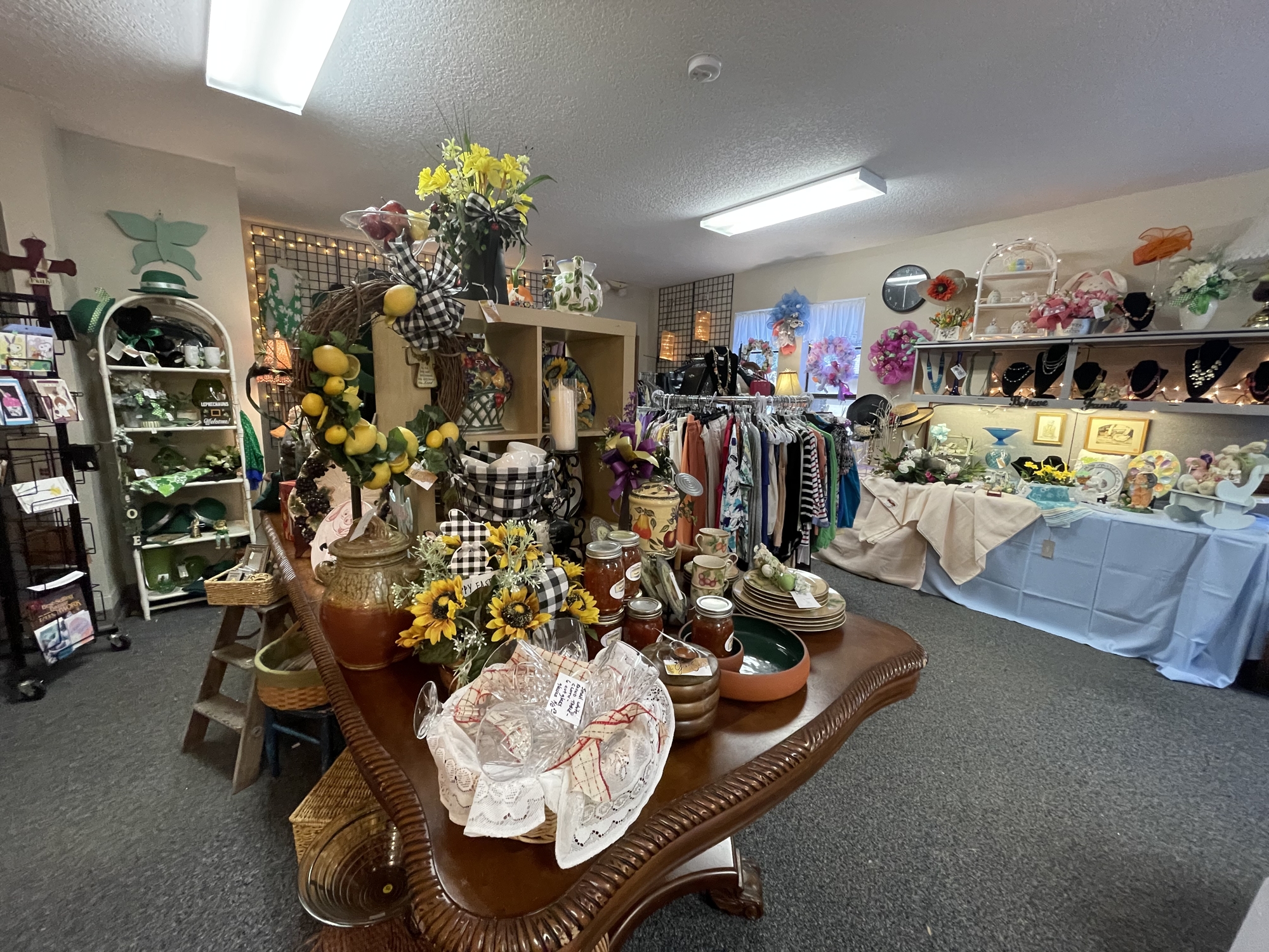 The gift shop features home décor, women’s clothing, jewelry, handmade items and more.