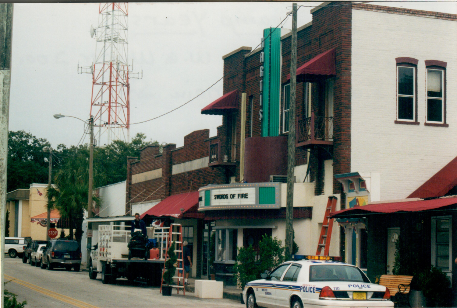 The Gem Theatre was opened on South Main Street in 1941 in a structure originally built as a department store. It closed in 1948. In 2001, it donned a theater look again while the Muppets movie “Kermit’s Swamp Years” was filmed.