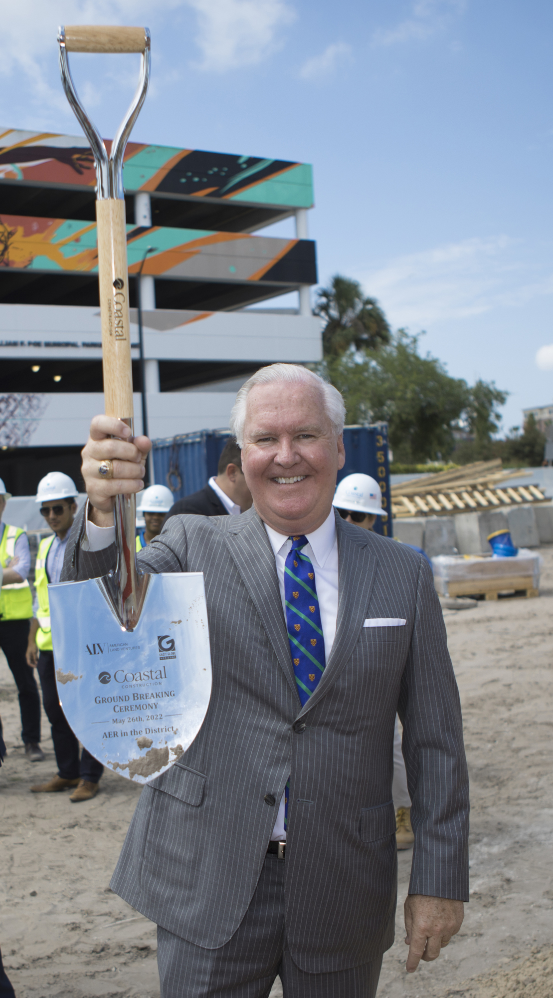 Former Tampa Mayor Bob Buckhorn takes a victory lap at the ceremonial ground break of the Arts and Entertainment Residences, a 334-unit luxury tower being built at 300 W. Tyler Ave in Tampa.  (Mark Wemple)