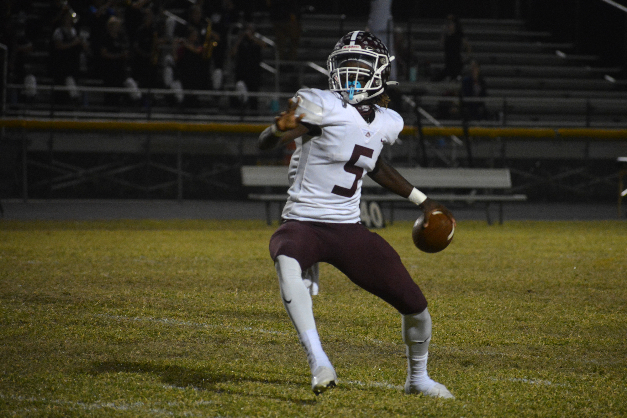 8. Braden River senior Bryan Kearse threw two touchdowns in the Pirates' 30-16 win over Countryside High.