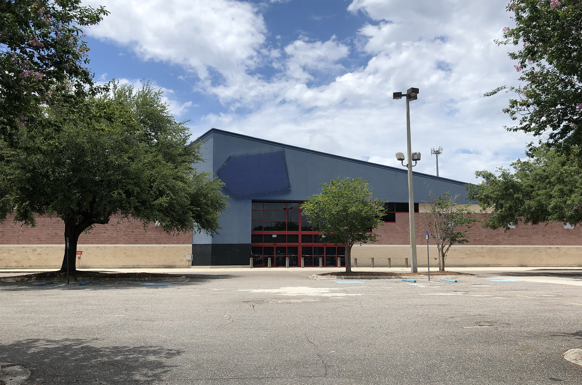 The owner of the Lotte Plaza Market chain of Asian grocery stores bought the closed Best Buy  at 9355 Atlantic Blvd. in Regency.