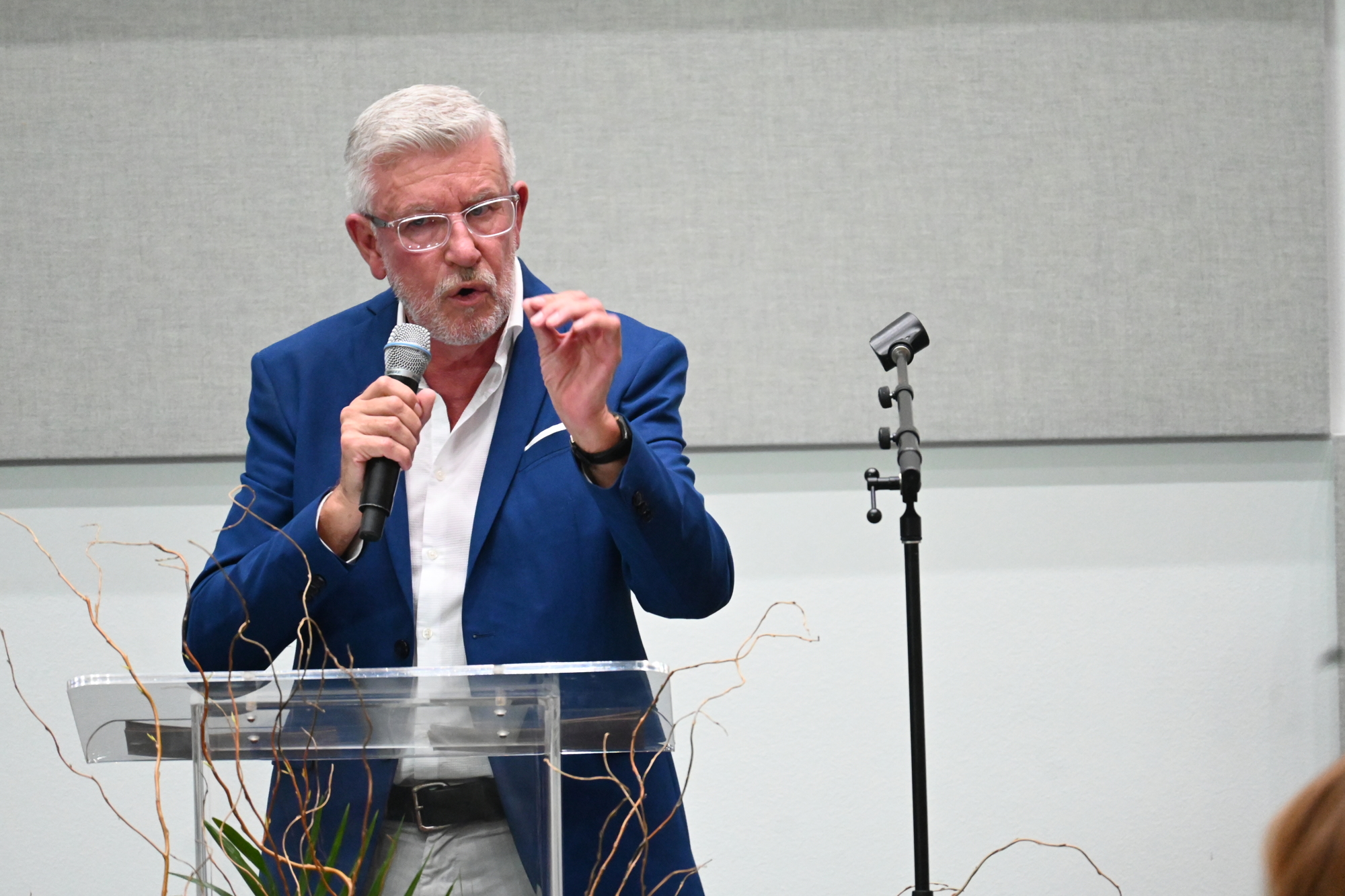 Michael Donald Edwards thanked donors and staff for their involvement in opening the new building at the Koski Production Center. (Photo: Spencer Fordin)
