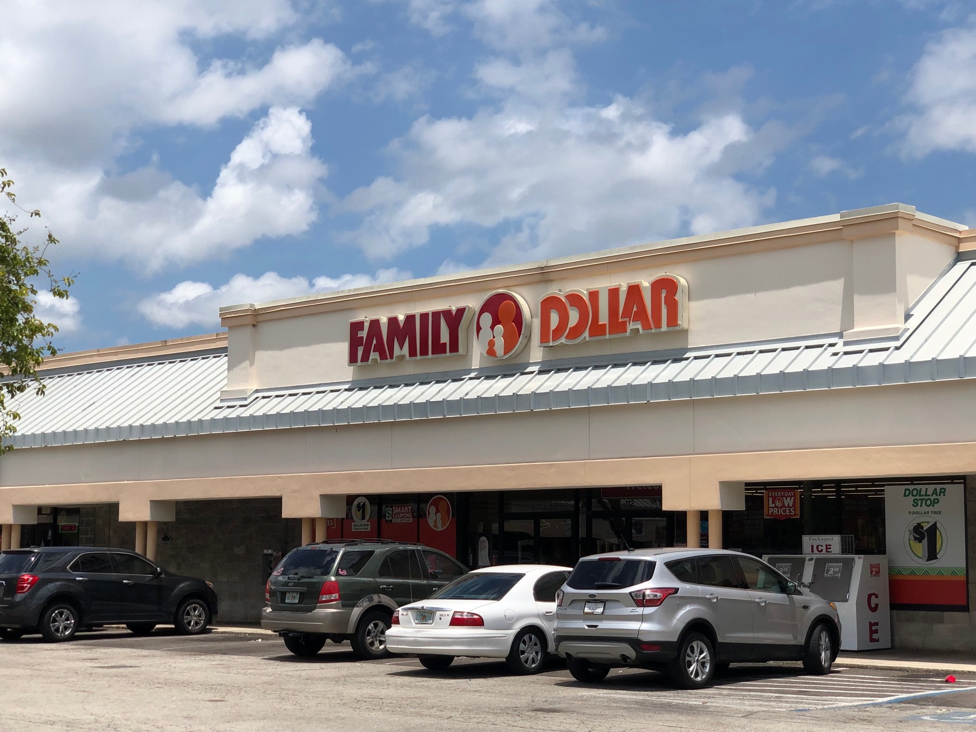 Family Dollar at 5751 N. Main St. in Jacksonville