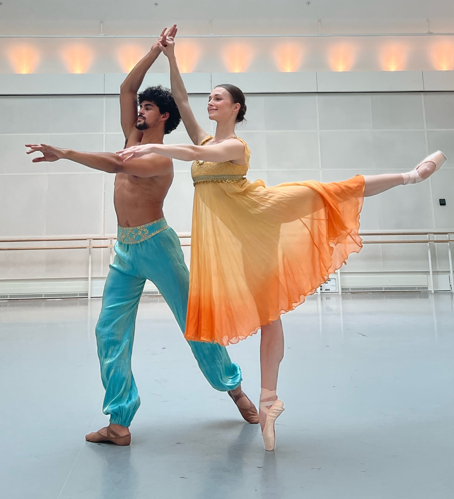 Francisco Serrano and Charlotte Tonkinson of The Royal Ballet will join the Sarasota Cuban Ballet School for a performance on July 30. (Courtesy photo)