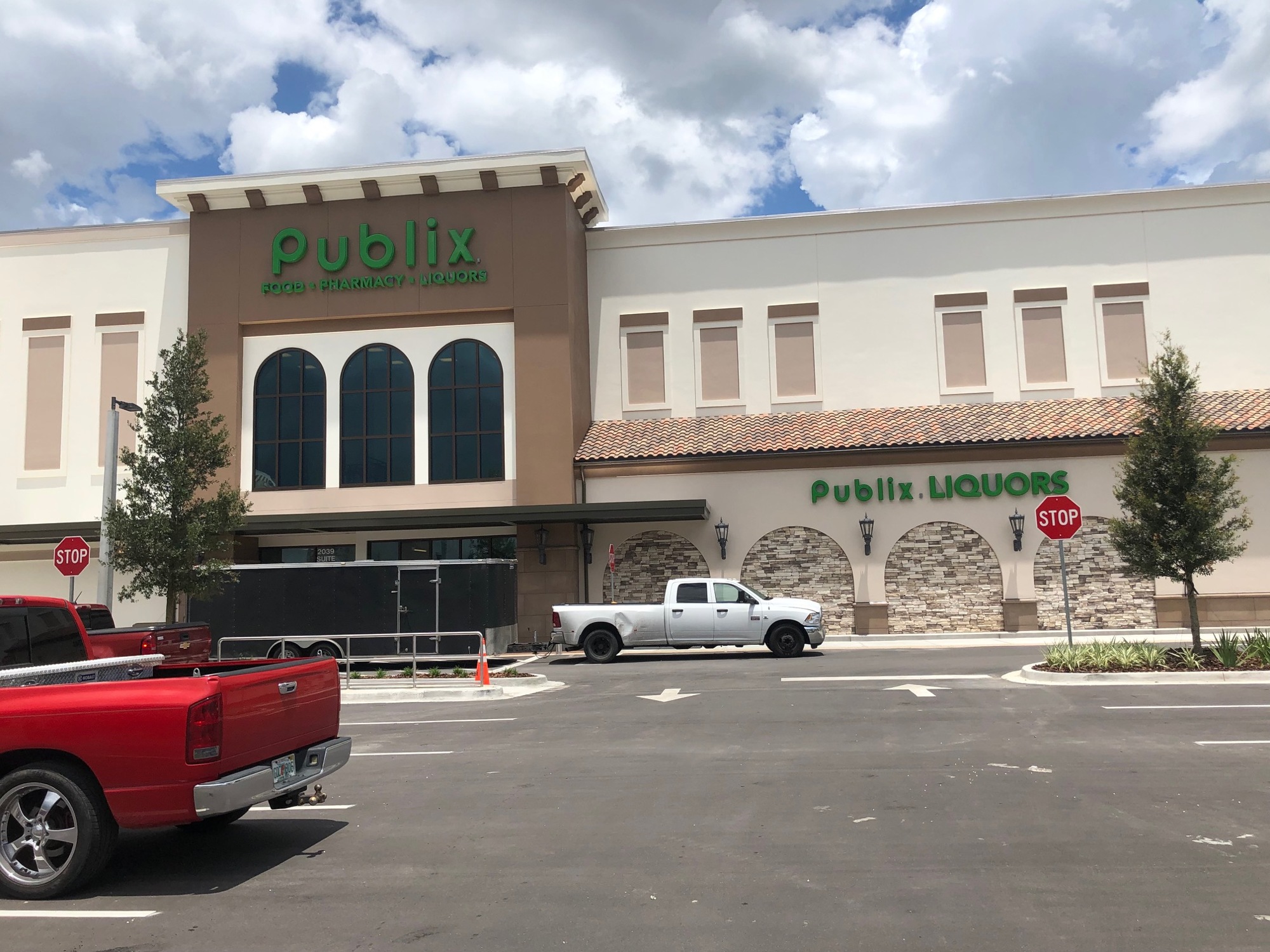 The Publix will include a liquor store.