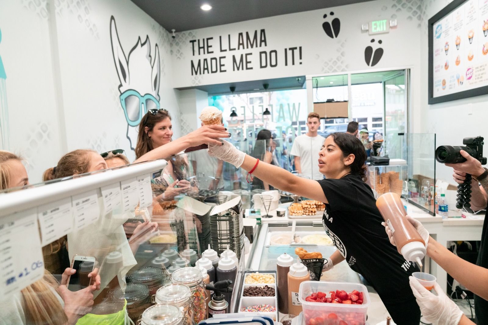 The Dolly Llama, a dessert shop featuring waffles and ice cream, is coming to Ponte Vedra Beach.