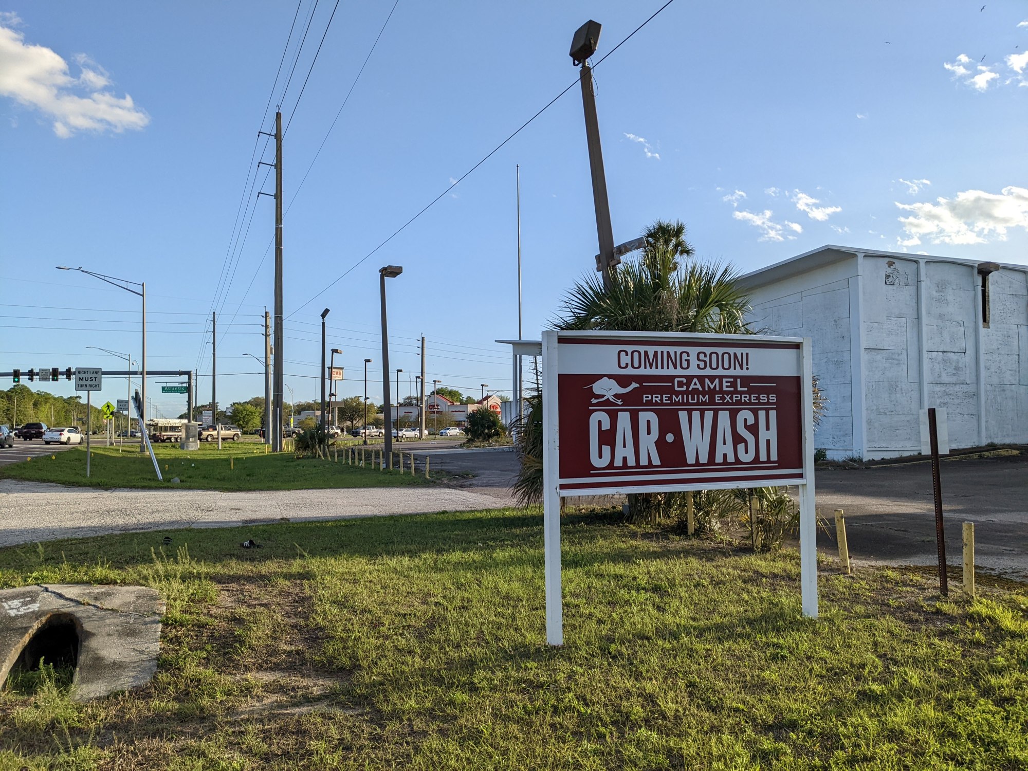 Camel Premium Express Car Wash also plans to build on the site.