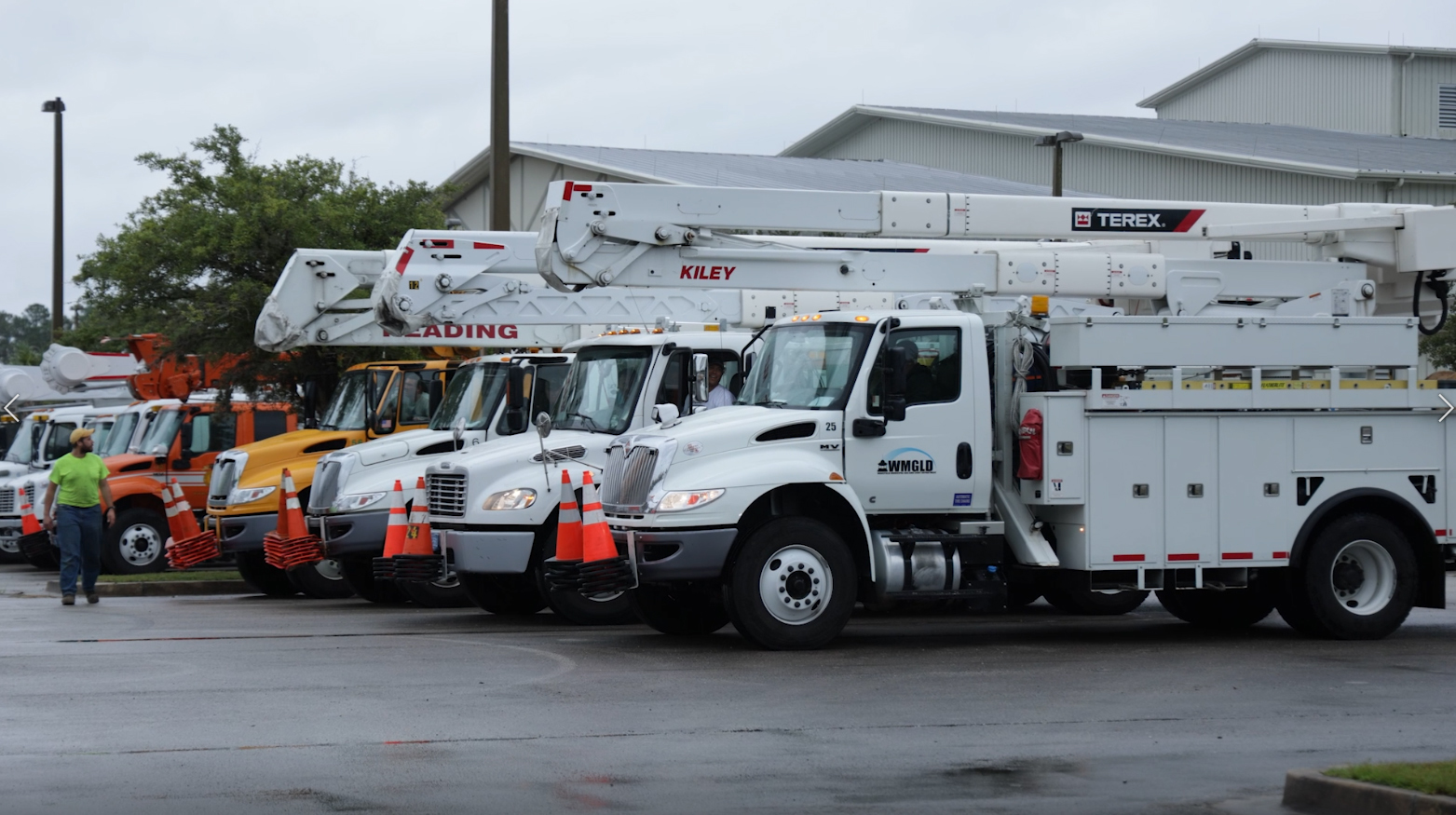 Mutual aid utility crews from the Northeast Public Power Association, a coalition of New England municipal utilities, began arriving Sept. 28 at JEA’s  staging area at the Jacksonville Equestrian Center on the Westside.