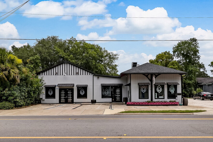 The 2,292-square-foot space at 122 S. Eighth St. is represented by Amelia Coastal Realty of Fernandina Beach.