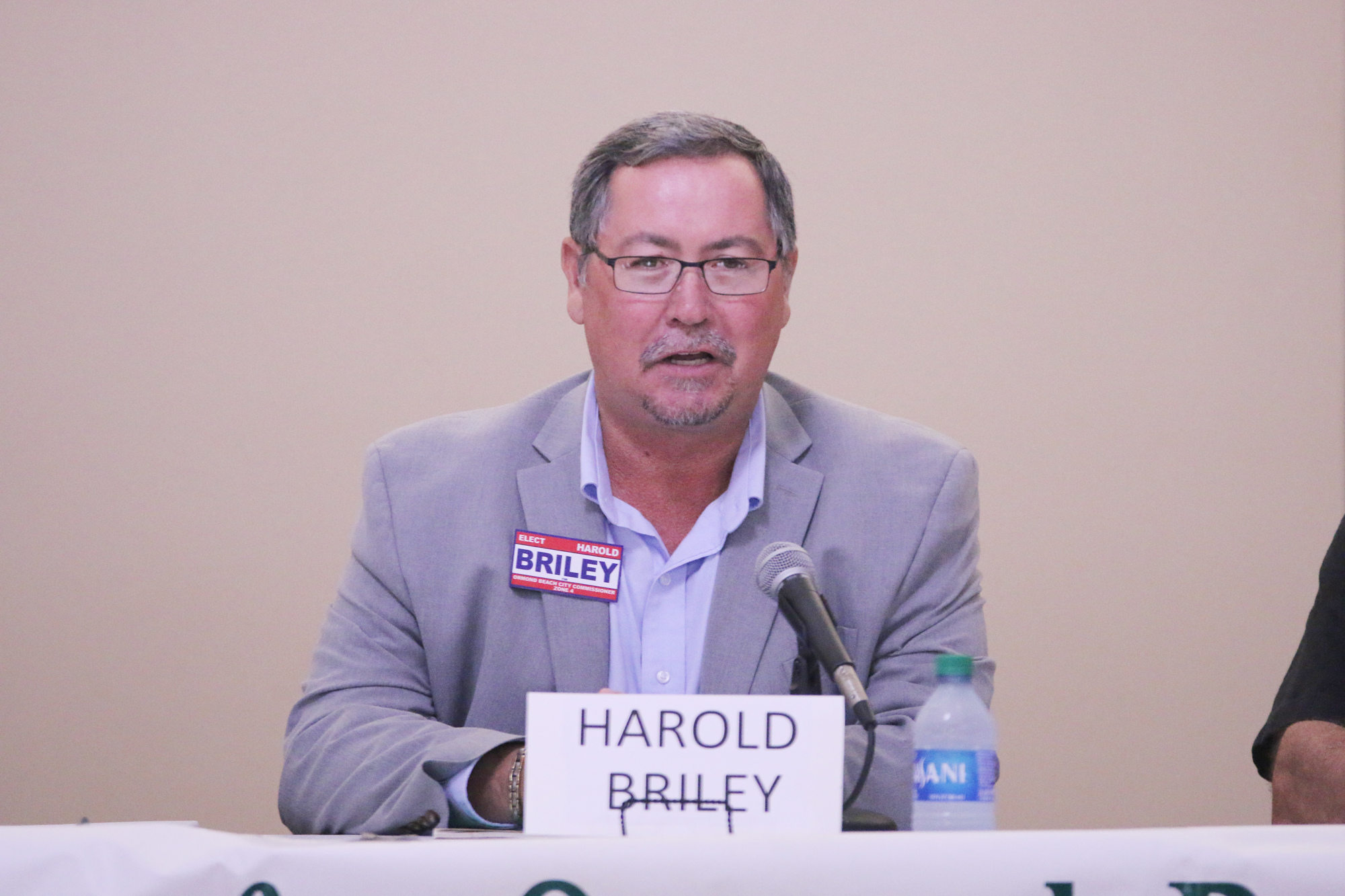 Zone 4 candidate Harold Briley speaks during CFOB's candidate forum on Wednesday, Oct. 12. Photo by Jarleene Almenas