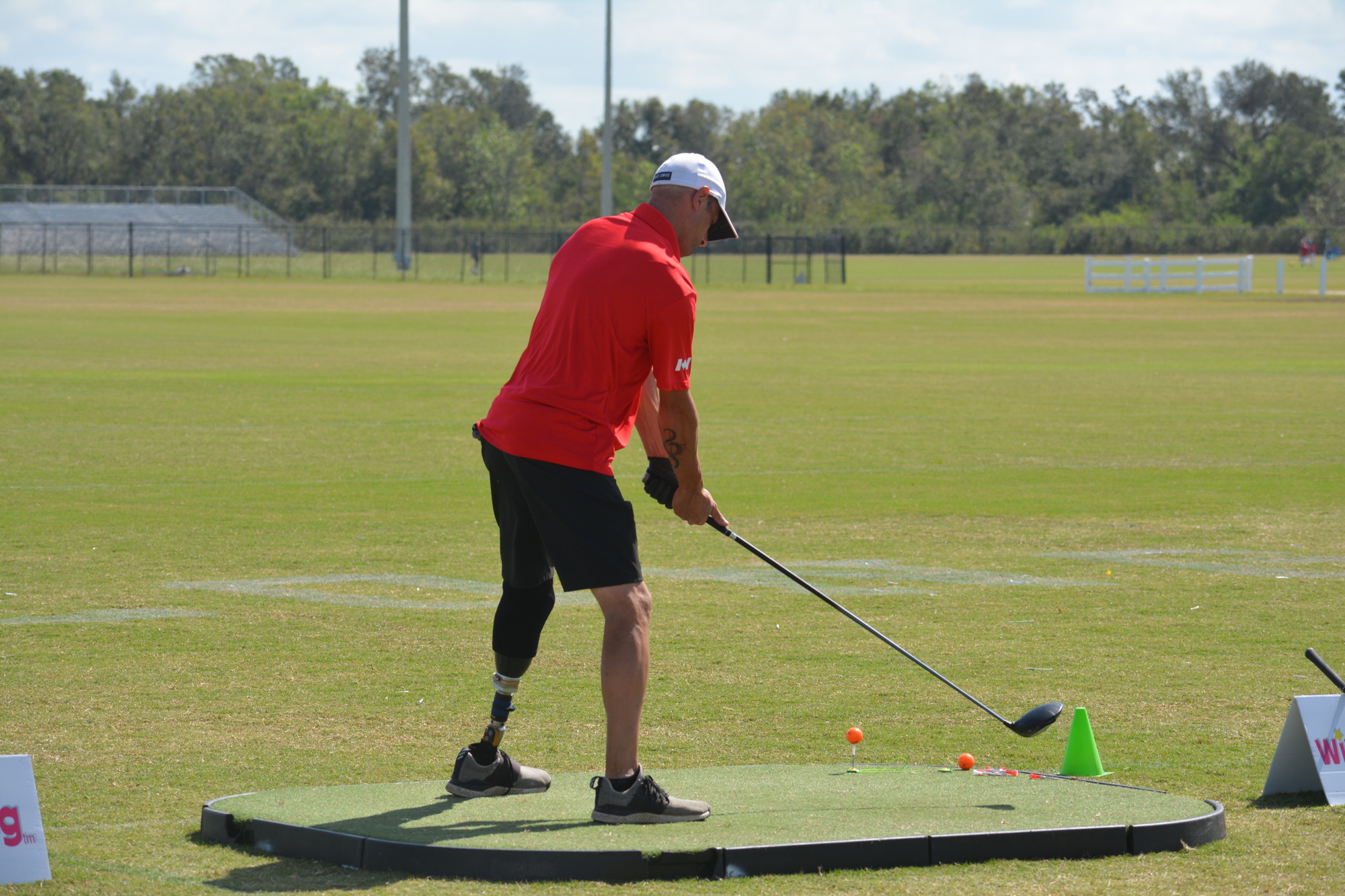 Canada's Chris Garner had his leg amputated in July 2018 and found the long drive competition through his rehab process. At the ULD Championships Garner won the Adaptive group with a 237.5 yard drive. (Photo by Ryan Kohn.)