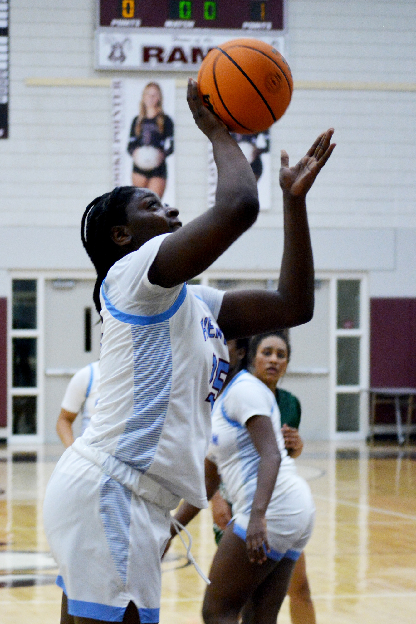 Jaida Cunningham transferred to the Riverview High girls team from Booker High. (Photo by Ryan Kohn.)