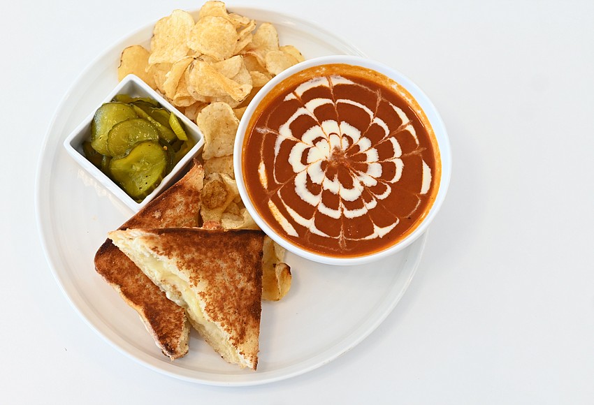 Bistro spells comfort food with tomato soup and grilled cheese - Vimarsana News