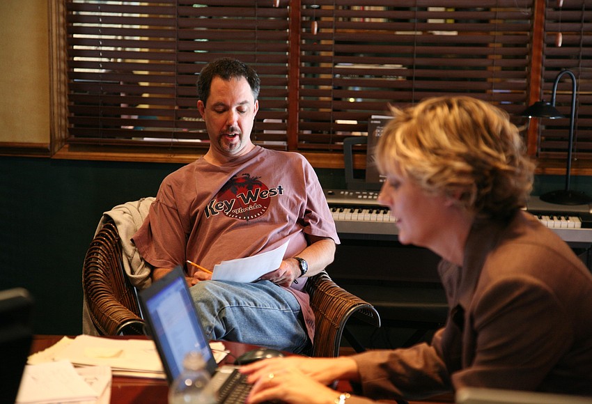 FST pianist thrives in crafting the music of cabarets - Vimarsana News